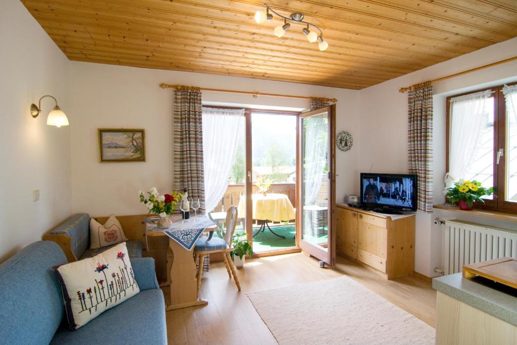 Haus Christl Reit Im Winkl, Kostenloser Parkplatz, 5 Minuten Zum Ortszentrum, Ruhige Lage, Wlan Exteriér fotografie