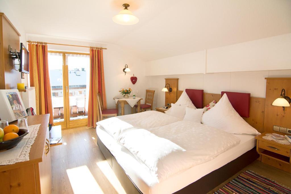 Haus Christl Reit Im Winkl, Kostenloser Parkplatz, 5 Minuten Zum Ortszentrum, Ruhige Lage, Wlan Pokoj fotografie